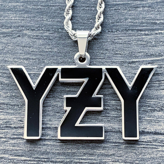 Black 'YƵY' Necklace