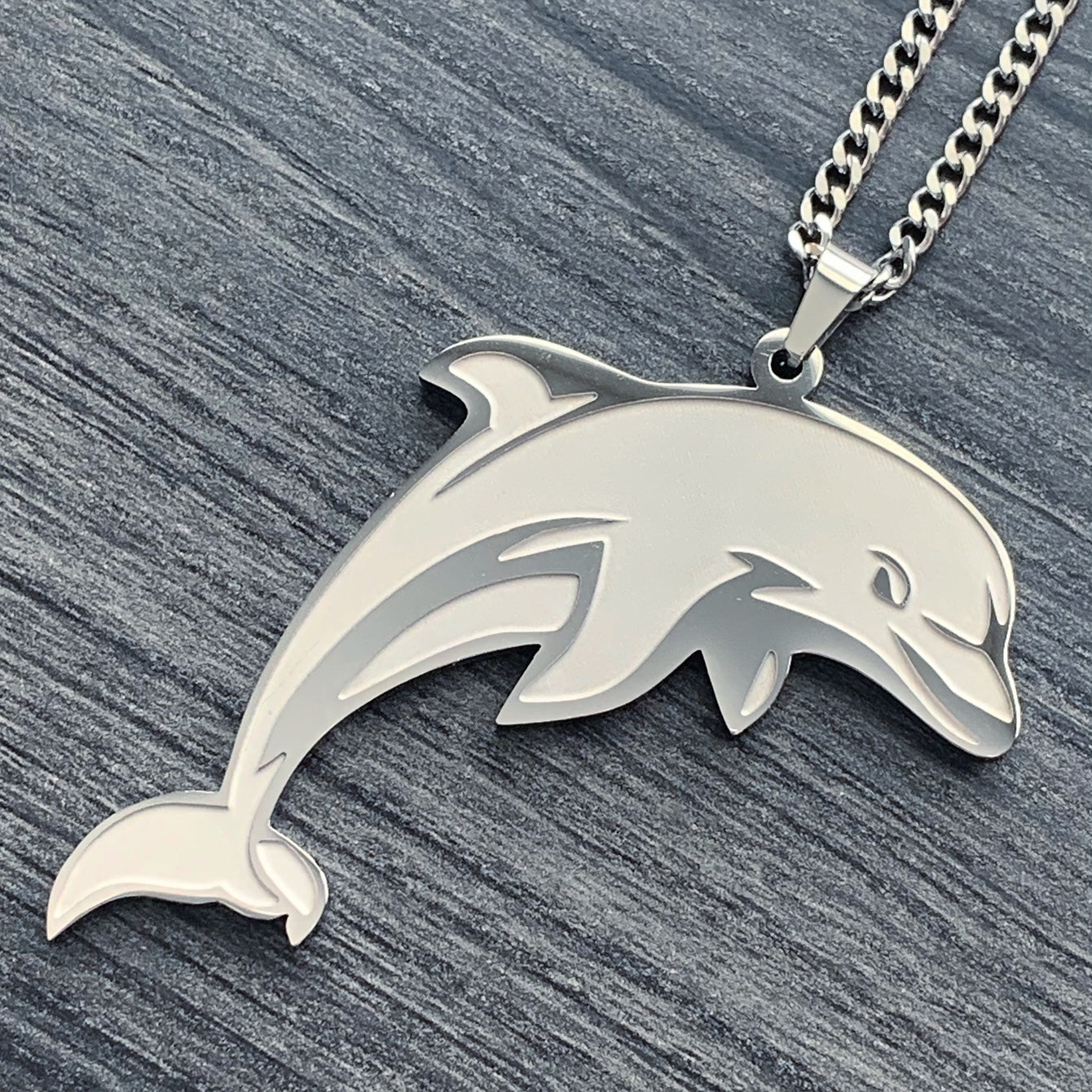 Etched 'Flippa' Necklace