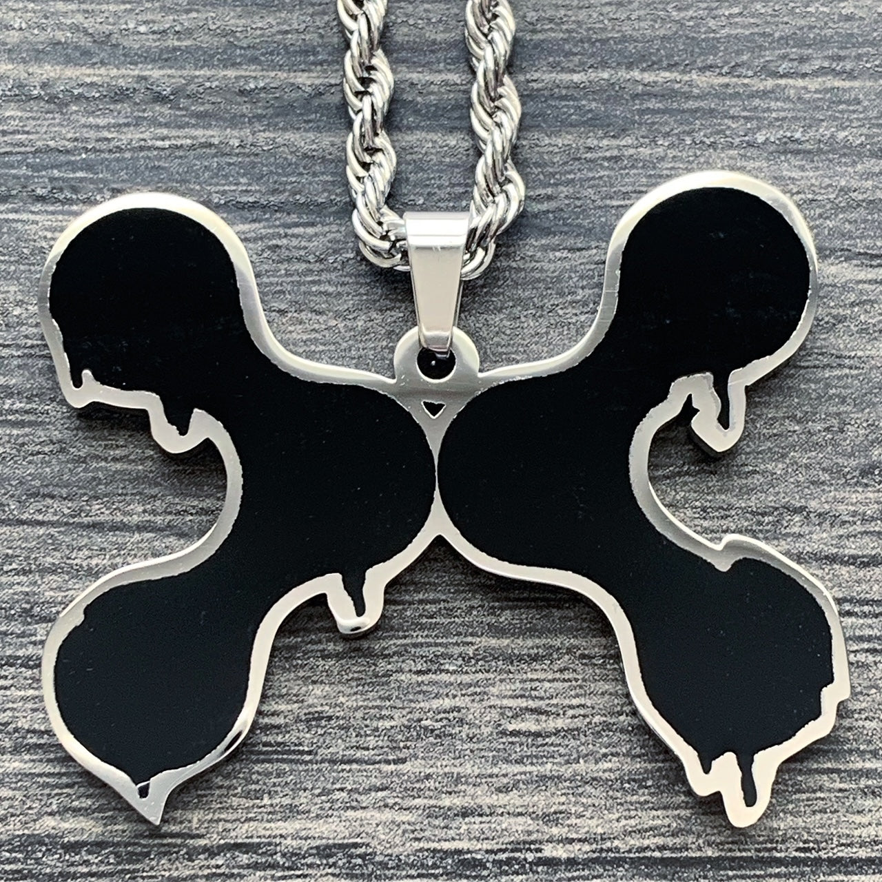 Black 'DXXM Life' Necklace