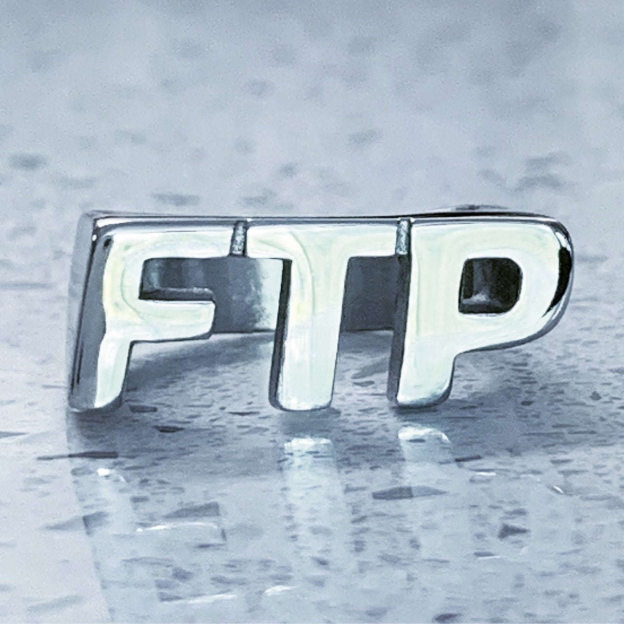 'FTP' Ring