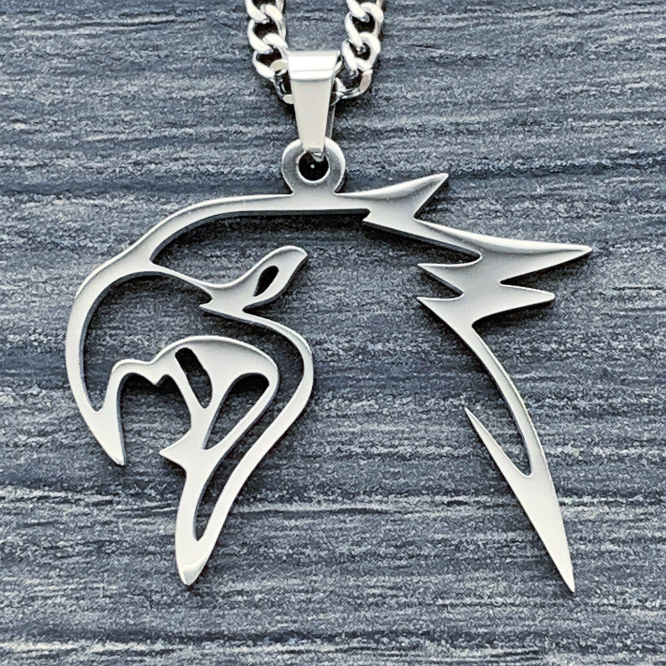 'Trackhawk' Necklace