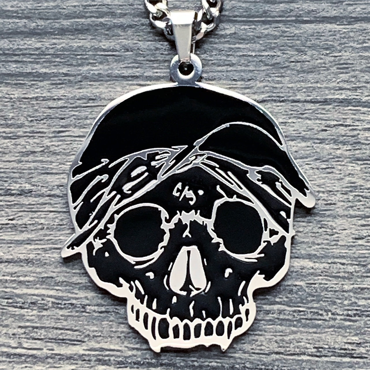 Black 'G59 Skull' Necklace