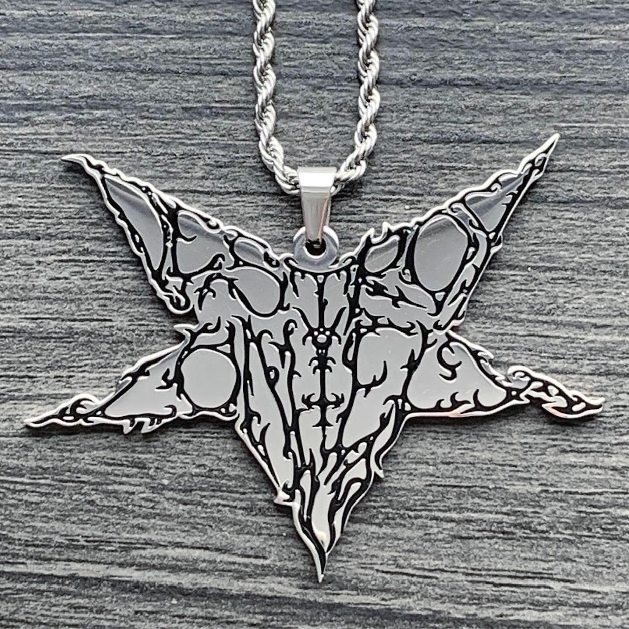 Black 'DL Star' Necklace