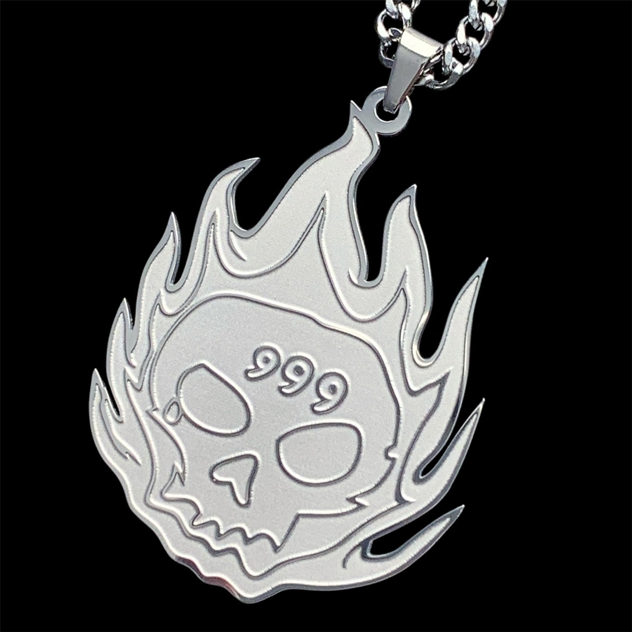 '999 Skull' Necklace